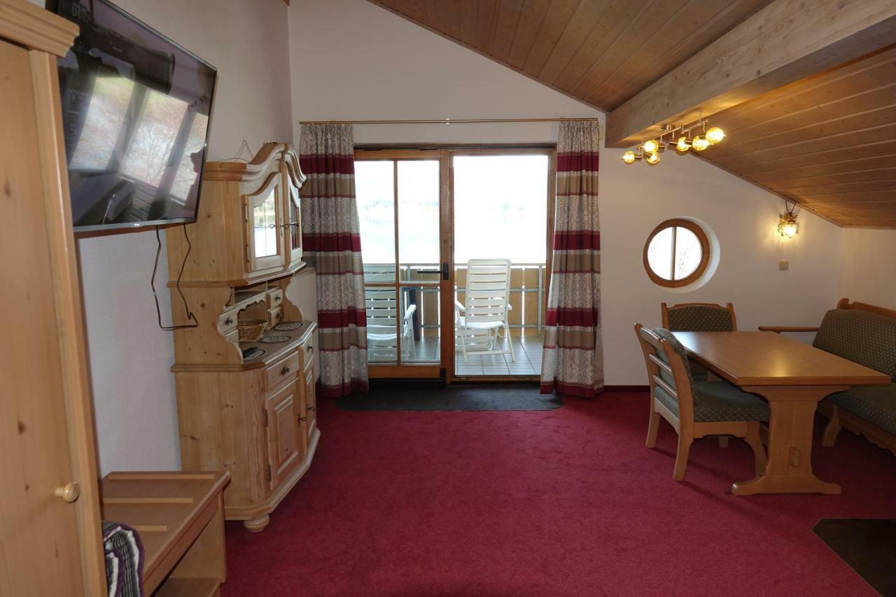 Gaestehaus Guggomos "Hopfen Am See" Fussen Luaran gambar