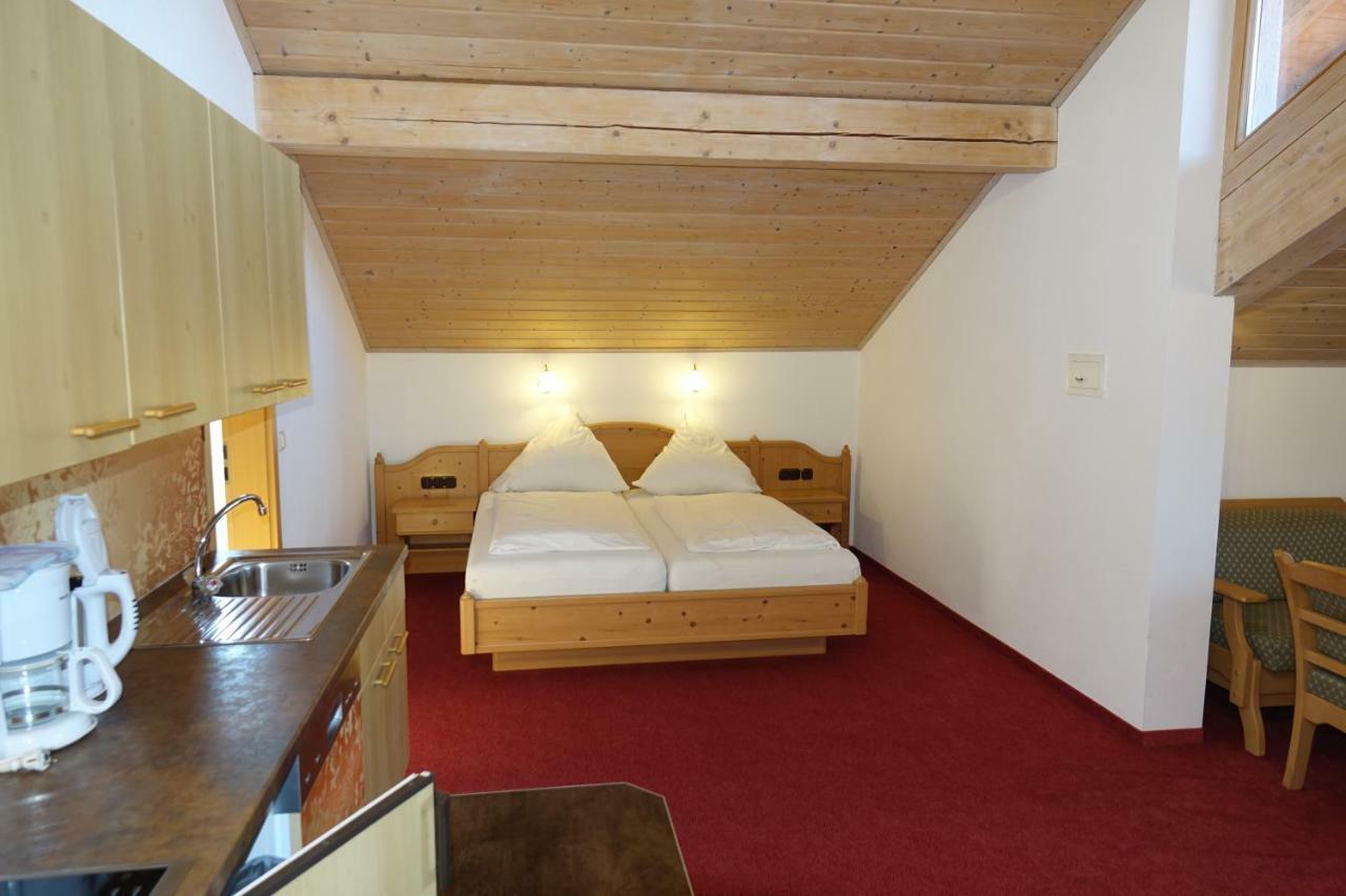 Gaestehaus Guggomos "Hopfen Am See" Fussen Luaran gambar